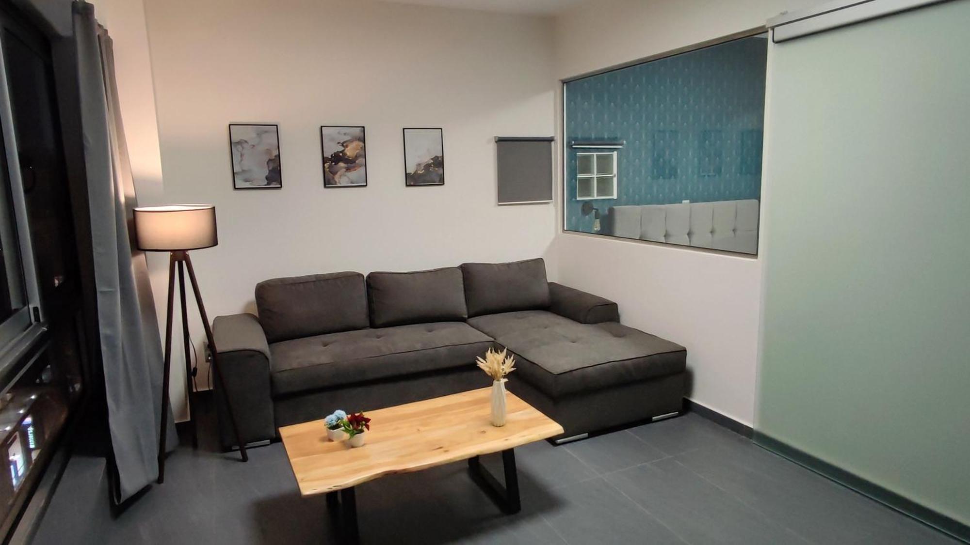 Ermou Downtown Suites By Athens Urban Retreat מראה חיצוני תמונה